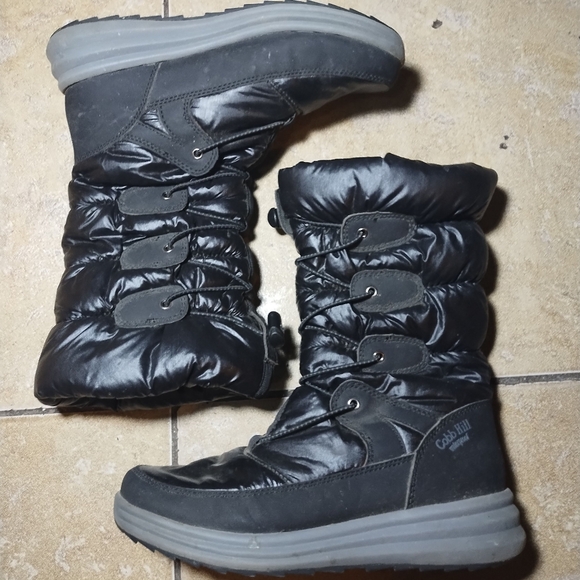 Cobb Hill Waterproof Black Puffer Boots with Faux Fur Lining Size 6M - Picture 2 of 7